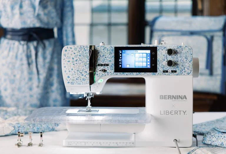 BERNINA 495 Liberty Special Edition Sewing Machine