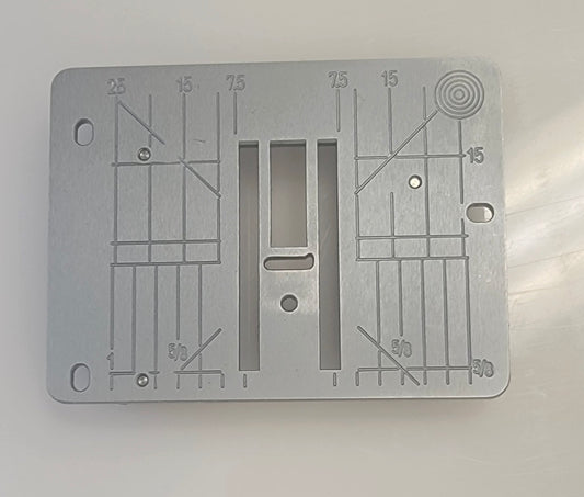 BERNINA Needle Stitch Plate Standard 435/475/535/720 (5.5mm) - #034019.70.06