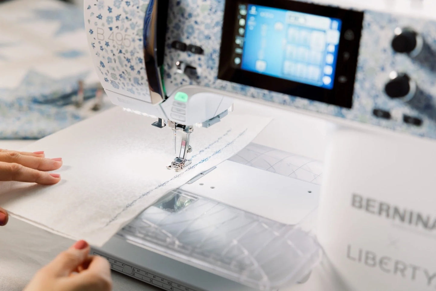 BERNINA 495 Liberty Special Edition Sewing Machine