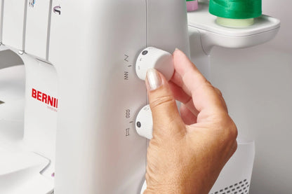 BERNINA L 620 Coverstitch Machine
