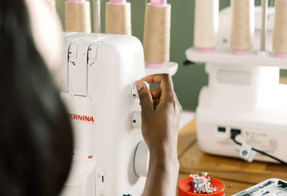 BERNINA L 660 Overlocker (Serger)