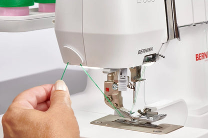BERNINA L 660 Overlocker (Serger)
