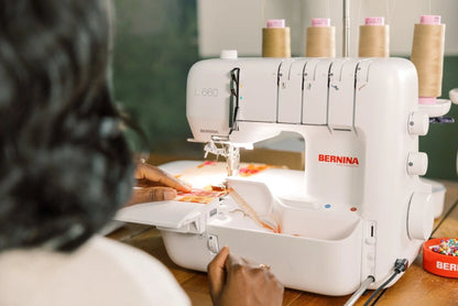 BERNINA L 660 Overlocker (Serger)