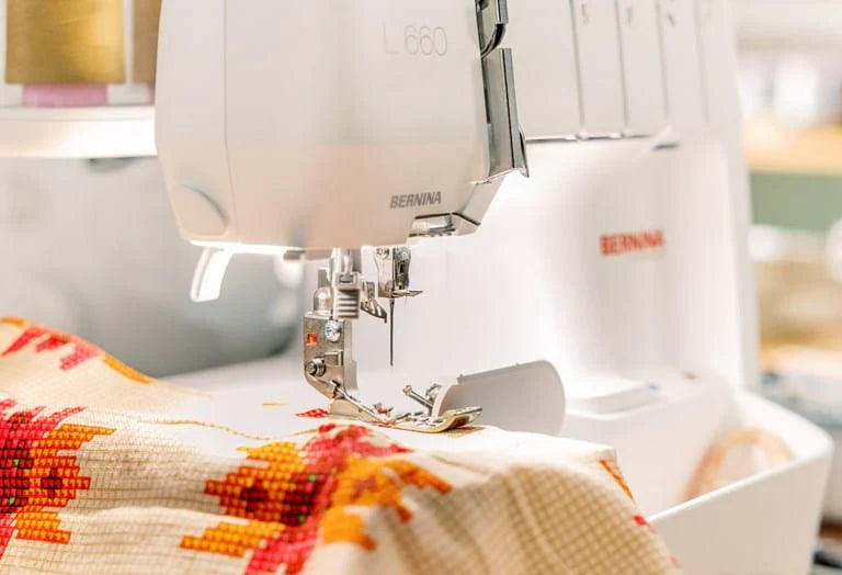 BERNINA L 660 Overlocker (Serger)