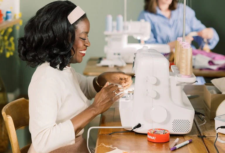 BERNINA L 660 Overlocker (Serger)